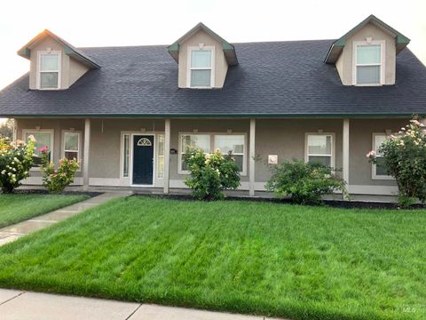 Photo of 11565 W Zachery Ave, Nampa, ID 83651 (MLS # 98946523)