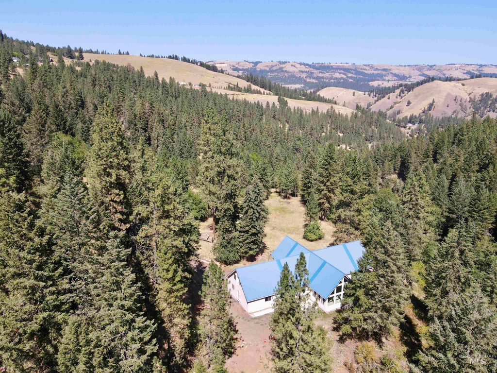 Photo of 22545 Angel Ridge Road, Peck, ID 83545 (MLS # 98966229)