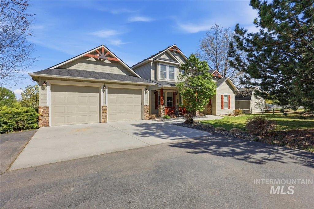 Photo of 3530 Bishop, Emmett, ID 83617 (MLS # 98981363)