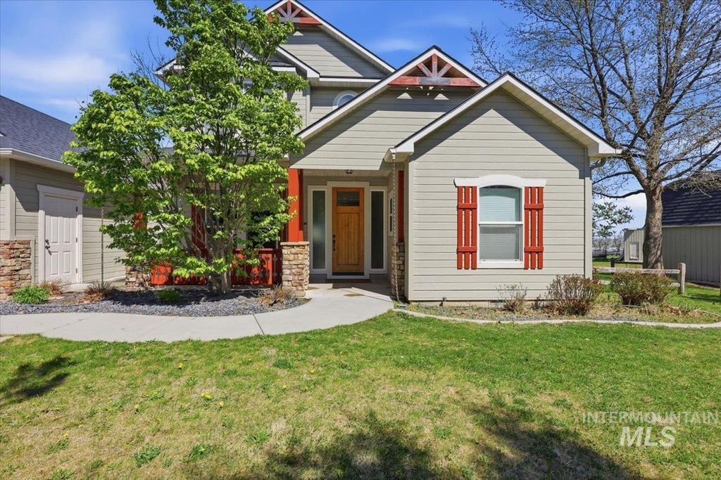 Photo of 3530 Bishop, Emmett, ID 83617 (MLS # 98981363)