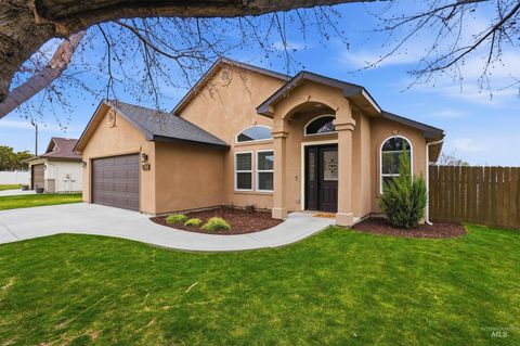 Photo of 731 Triumph Dr, Middleton, ID 83644 (MLS # 98977861)