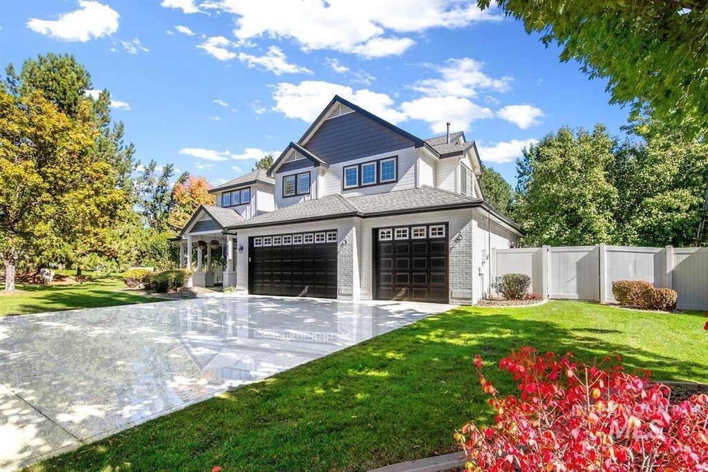 Photo of 650 N Clearpoint Way, Eagle, ID 83616 (MLS # 98983489)