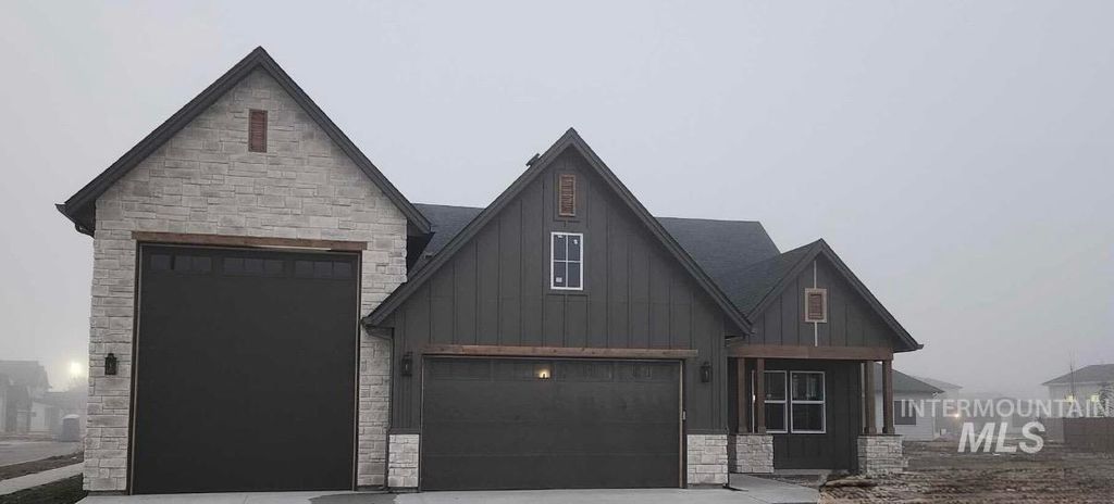 Photo of 817 N Gracie Avenue, Eagle, ID 83616 (MLS # 98977496)