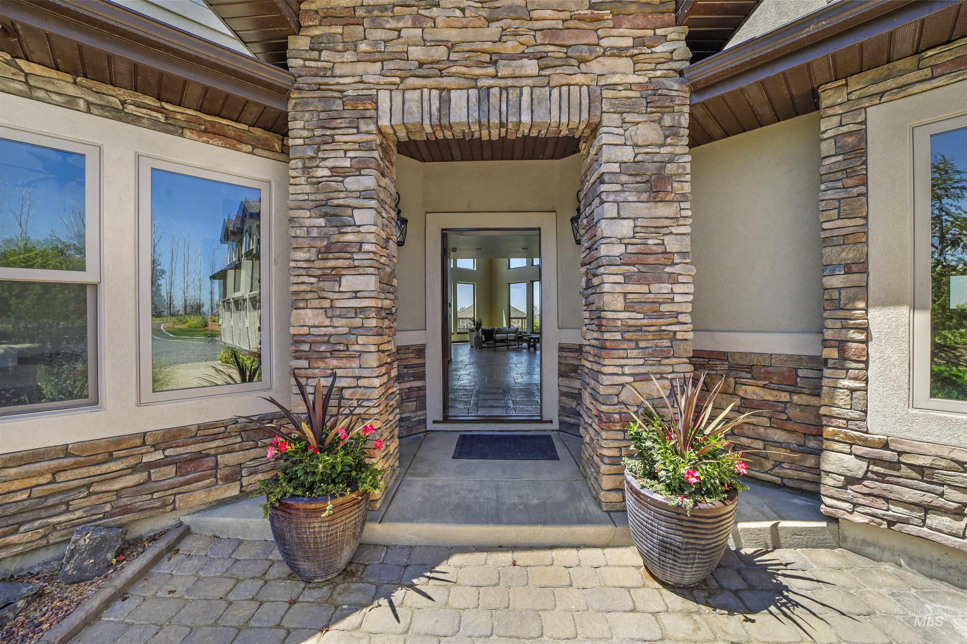 4187 Creek Mesa Dr