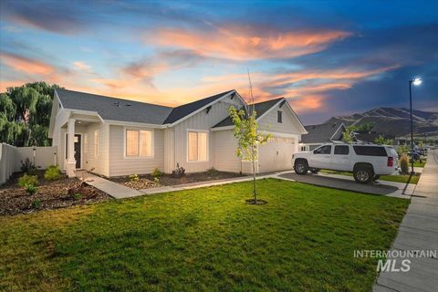 Photo of 2658 Landmark St, Emmett, ID 83617 (MLS # 98954448)