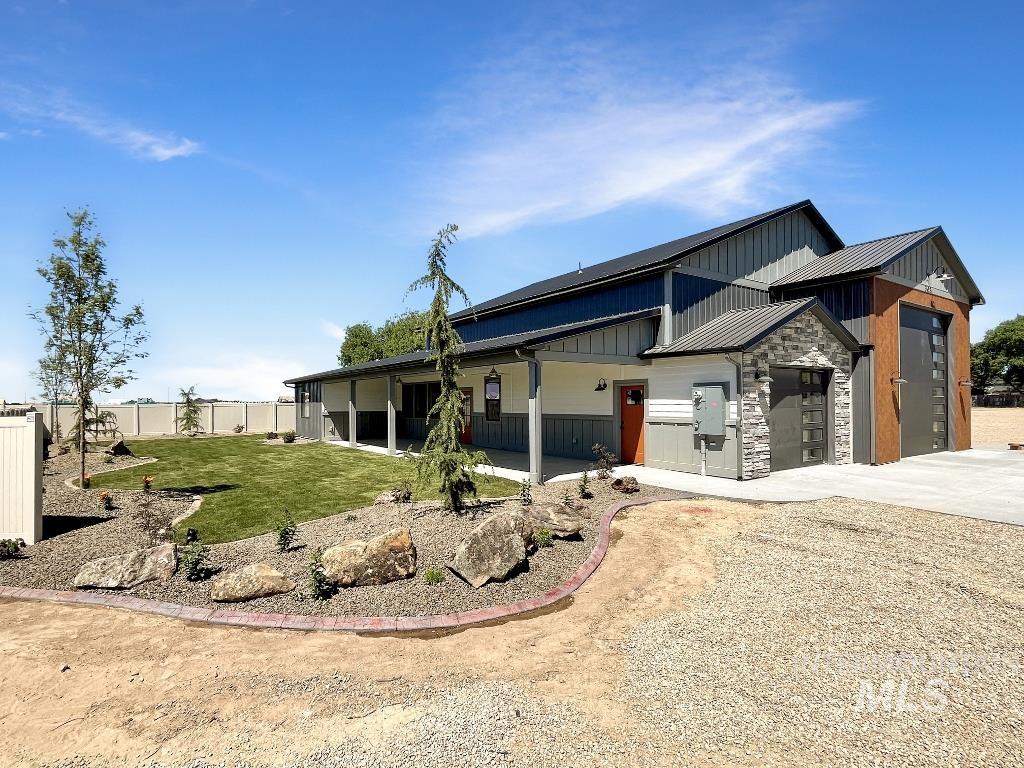 Caldwell, Idaho 83605, United States, 3 Bedrooms Bedrooms, ,2 BathroomsBathrooms,Residential,Active,80324