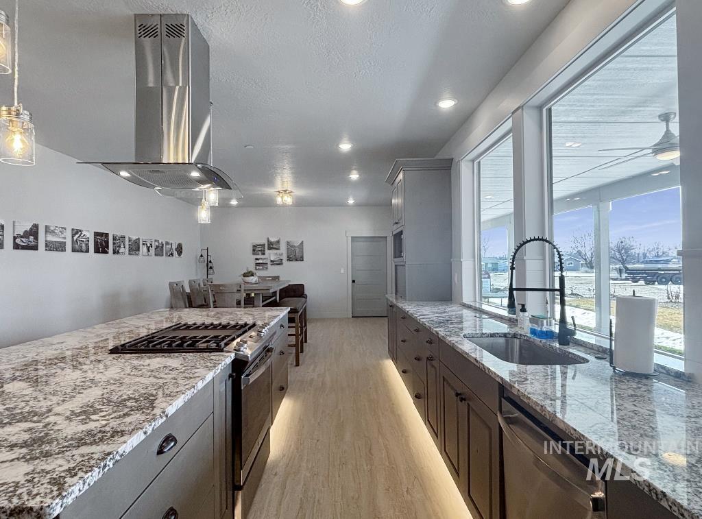 Caldwell, Idaho 83605, United States, 3 Bedrooms Bedrooms, ,2 BathroomsBathrooms,Residential,Active,80324