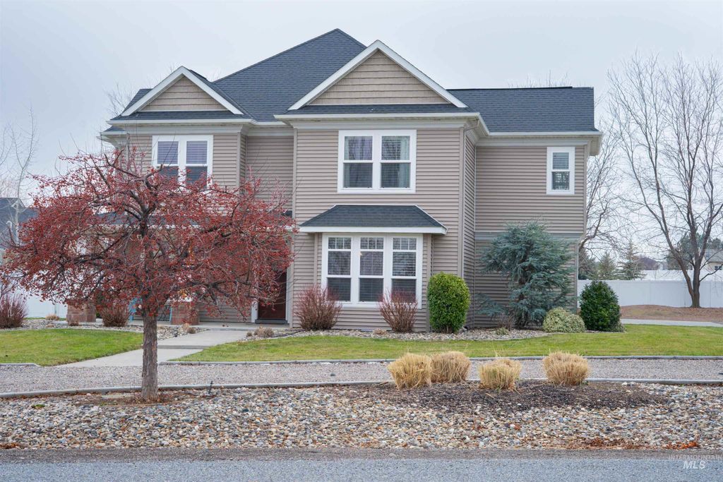 Photo of 3615 E 3908 N, Kimberly, ID 83341 (MLS # 98972067)