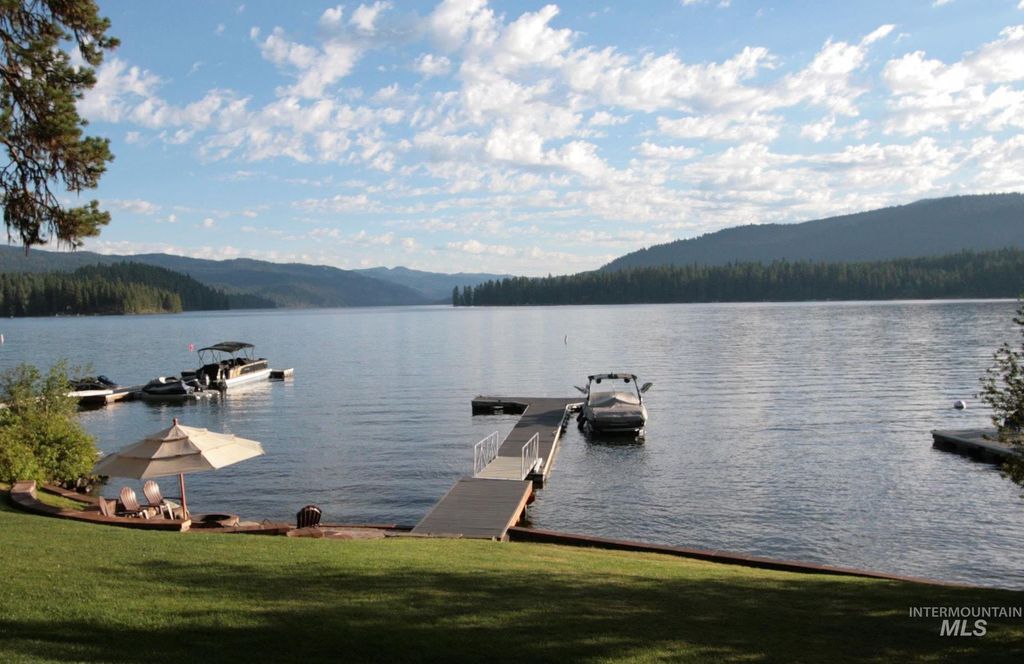 Photo of 1400 Shady Lane Loop, McCall, ID 83638 (MLS # 98985180)