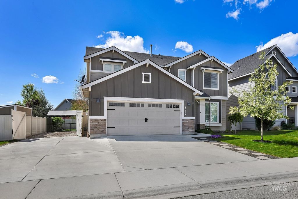 Photo of 8937 S Pinova Ave, Kuna, ID 83634 (MLS # 98983291)