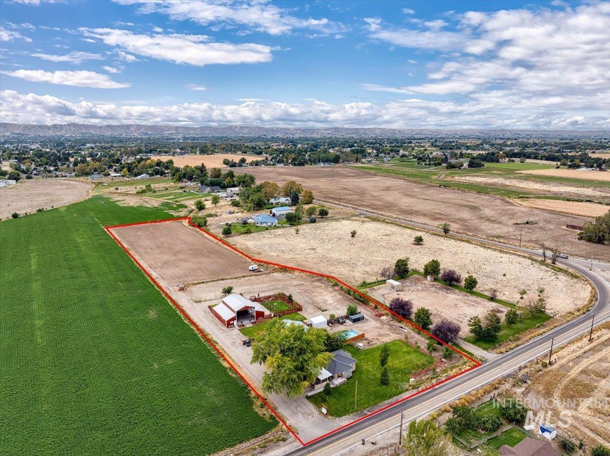 321 E Black Canyon Highway