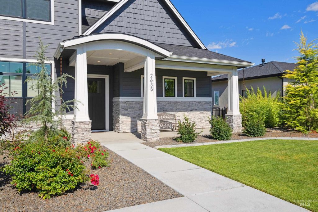 Photo of 2635 N Yount Way, Eagle, ID 83616 (MLS # 98975356)