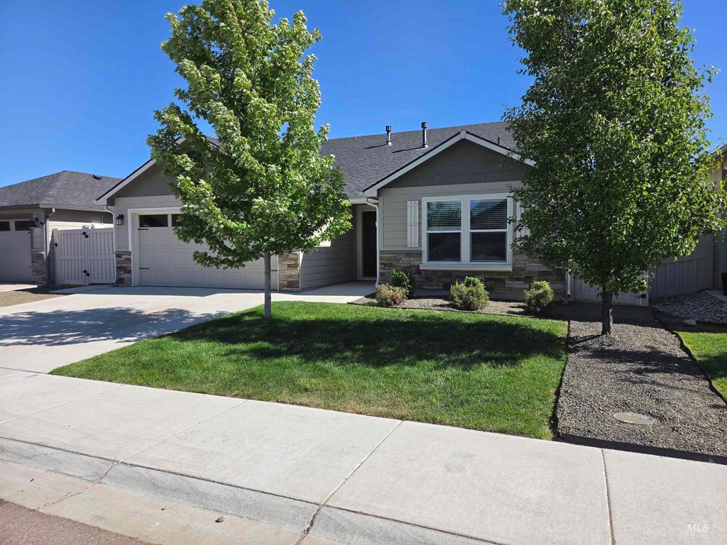 Photo of 587 Stanley Lake St, Middleton, ID 83644 (MLS # 98987416)