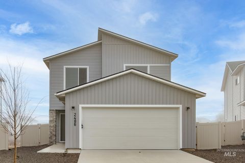 Photo of 2374 W Fallon Lp, Nampa, ID 83651 (MLS # 98985542)