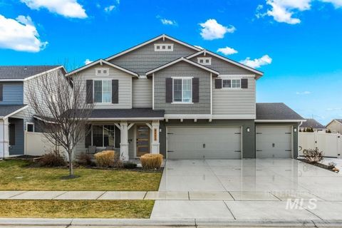 Photo of 8433 E Rathdrum Dr, Nampa, ID 83687 (MLS # 98975141)