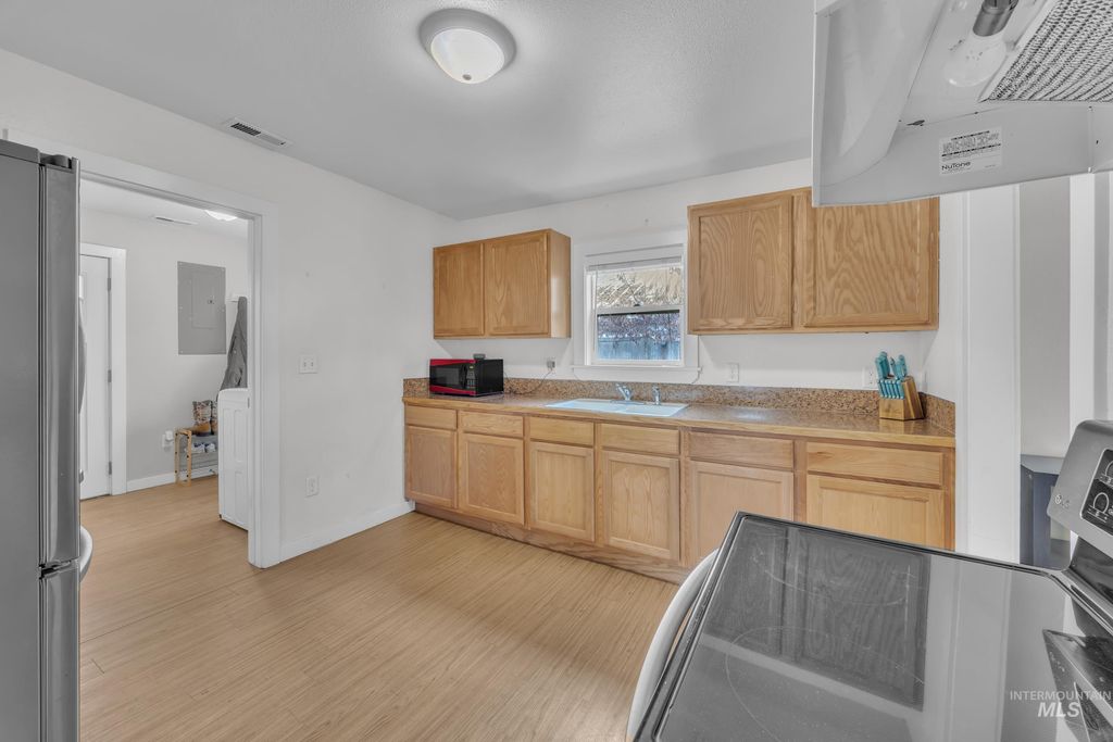 Photo of 115 Riverside St, Emmett, ID 83617 (MLS # 98968908)