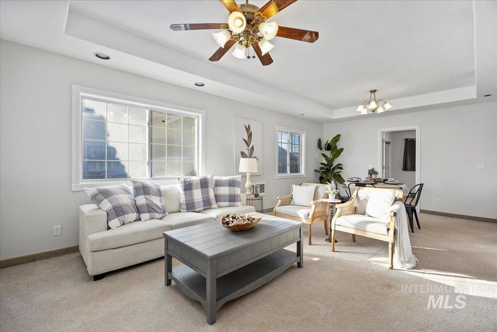 Photo of 717 E St, Rupert, ID 83350 (MLS # 98971282)