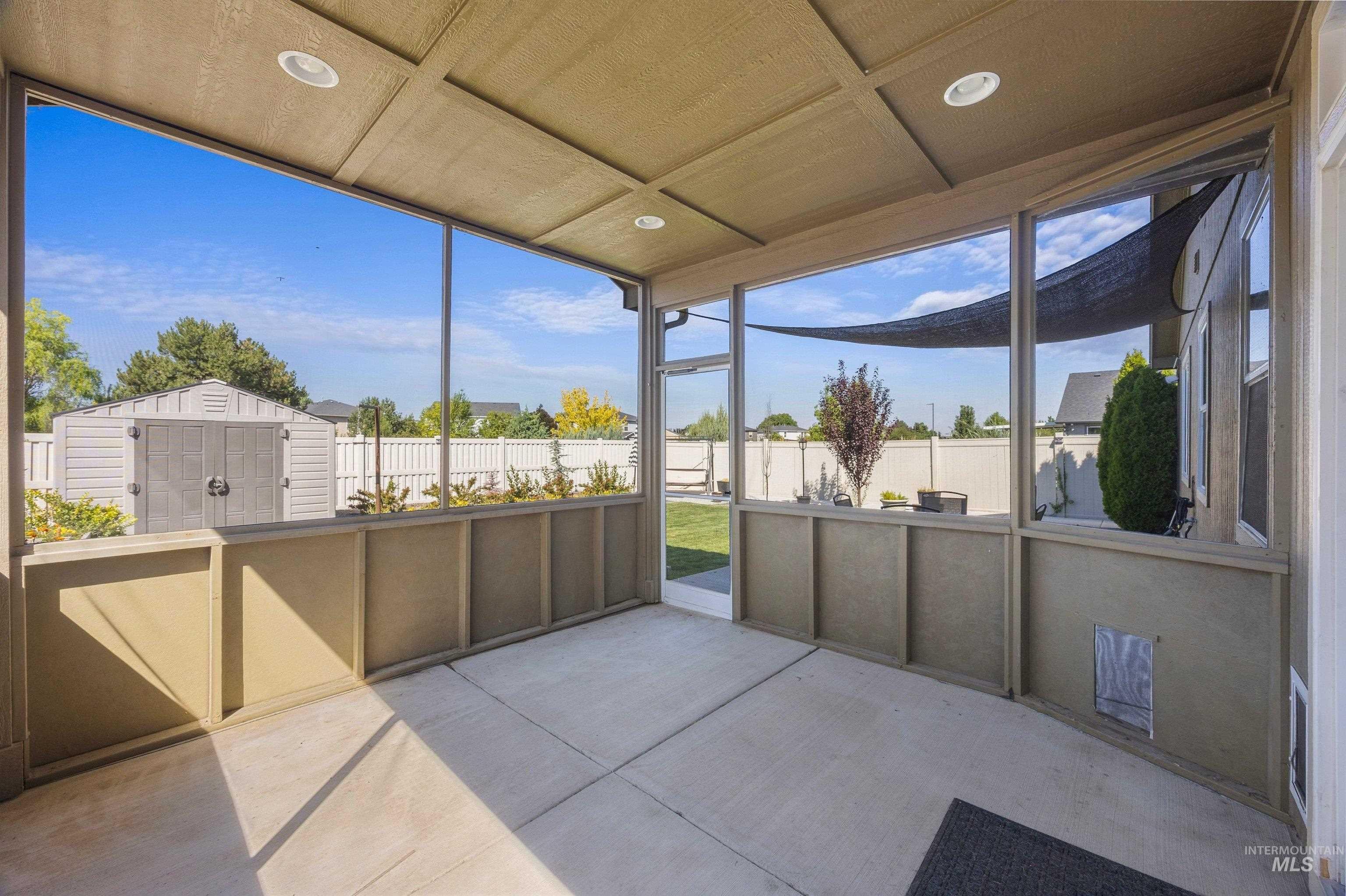 310 S Voyage Ave