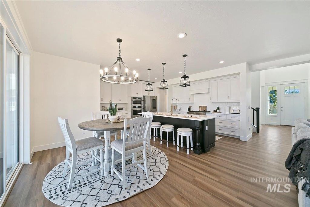 Photo of 2119 Savoy Ct, Middleton, ID 83644 (MLS # 98987605)