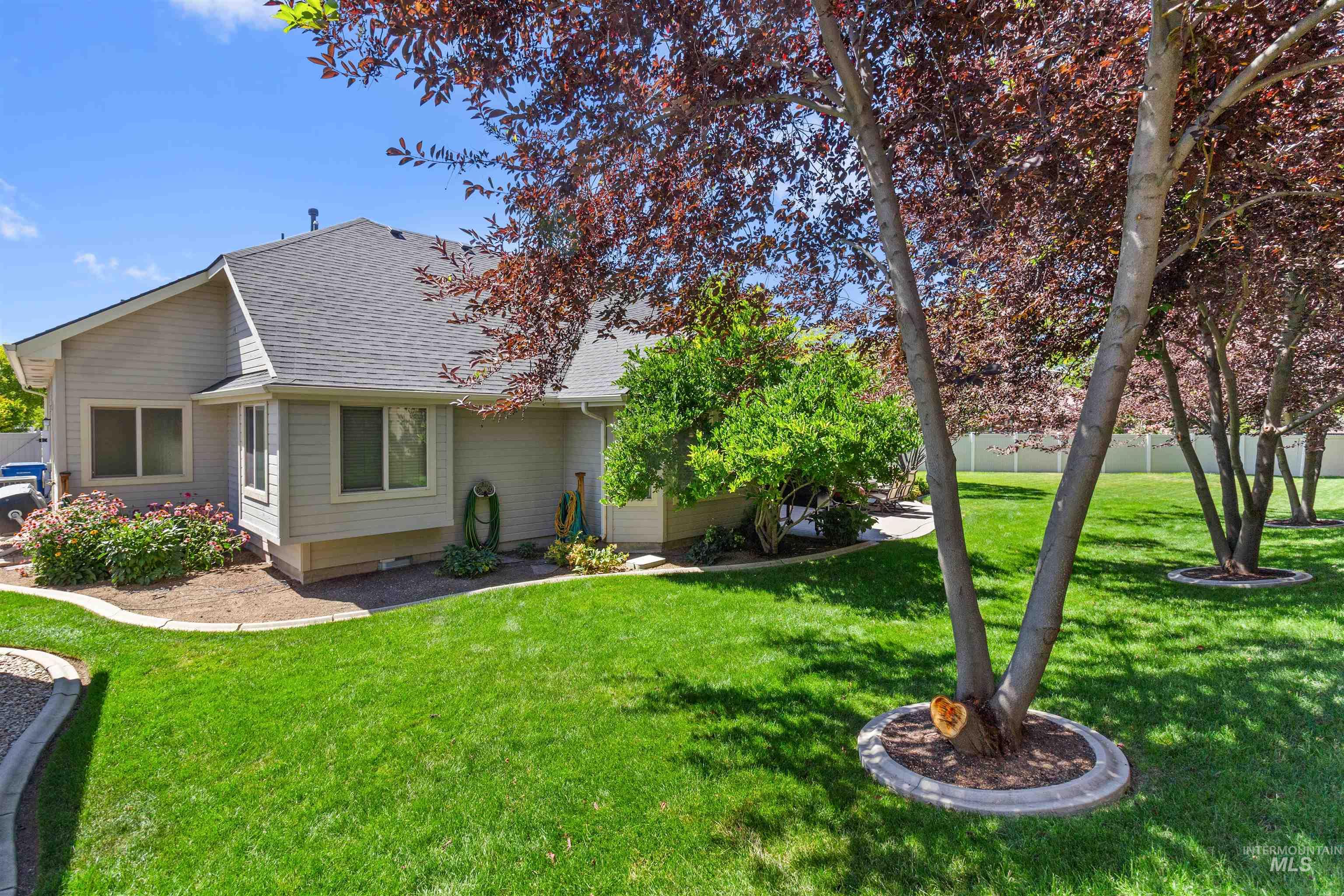 Boise, Idaho 83709, United States, 3 Bedrooms Bedrooms, ,2 BathroomsBathrooms,Residential,Active,165231