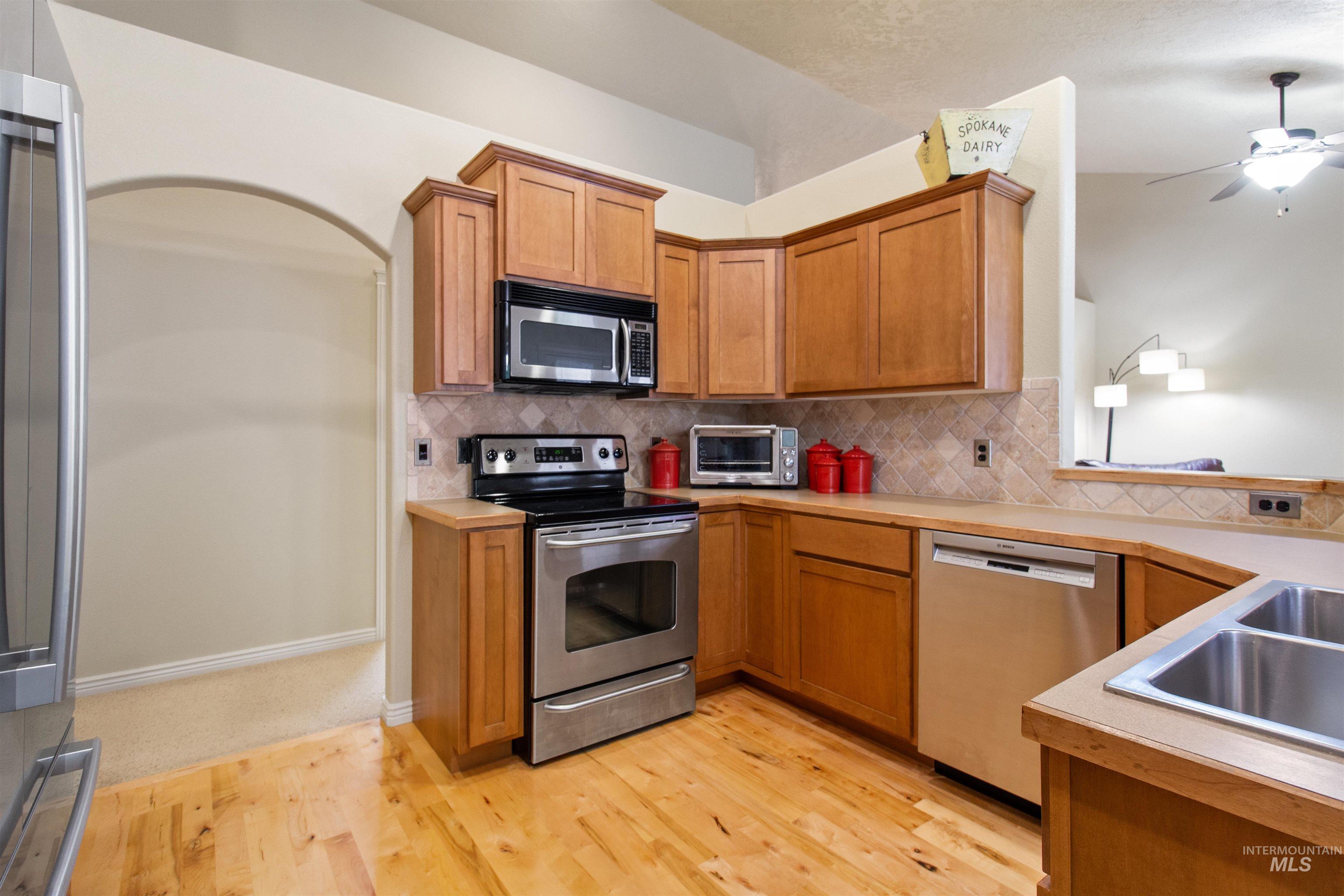 Boise, Idaho 83709, United States, 3 Bedrooms Bedrooms, ,2 BathroomsBathrooms,Residential,Active,165231