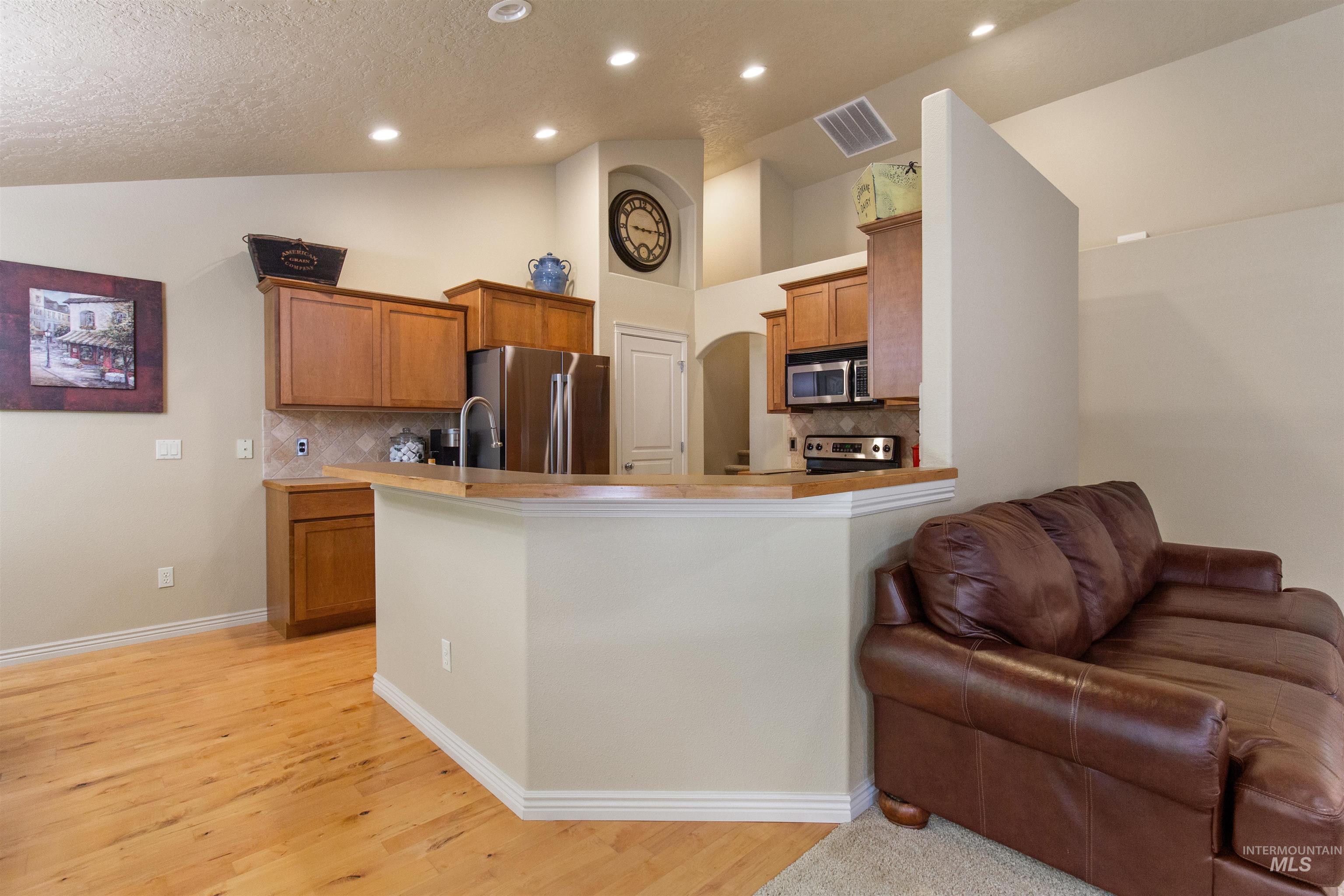 Boise, Idaho 83709, United States, 3 Bedrooms Bedrooms, ,2 BathroomsBathrooms,Residential,Active,165231