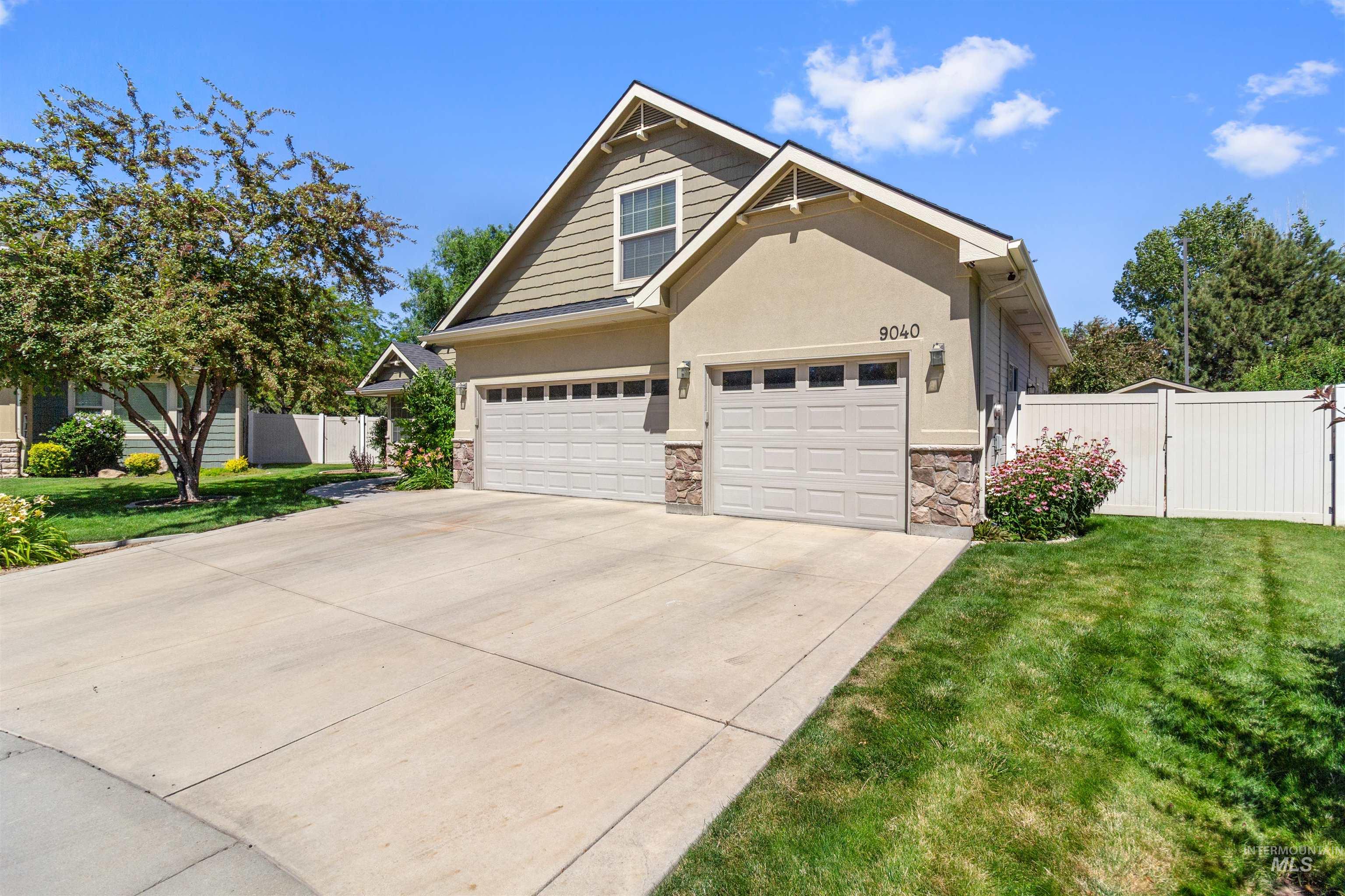 Boise, Idaho 83709, United States, 3 Bedrooms Bedrooms, ,2 BathroomsBathrooms,Residential,Active,165231