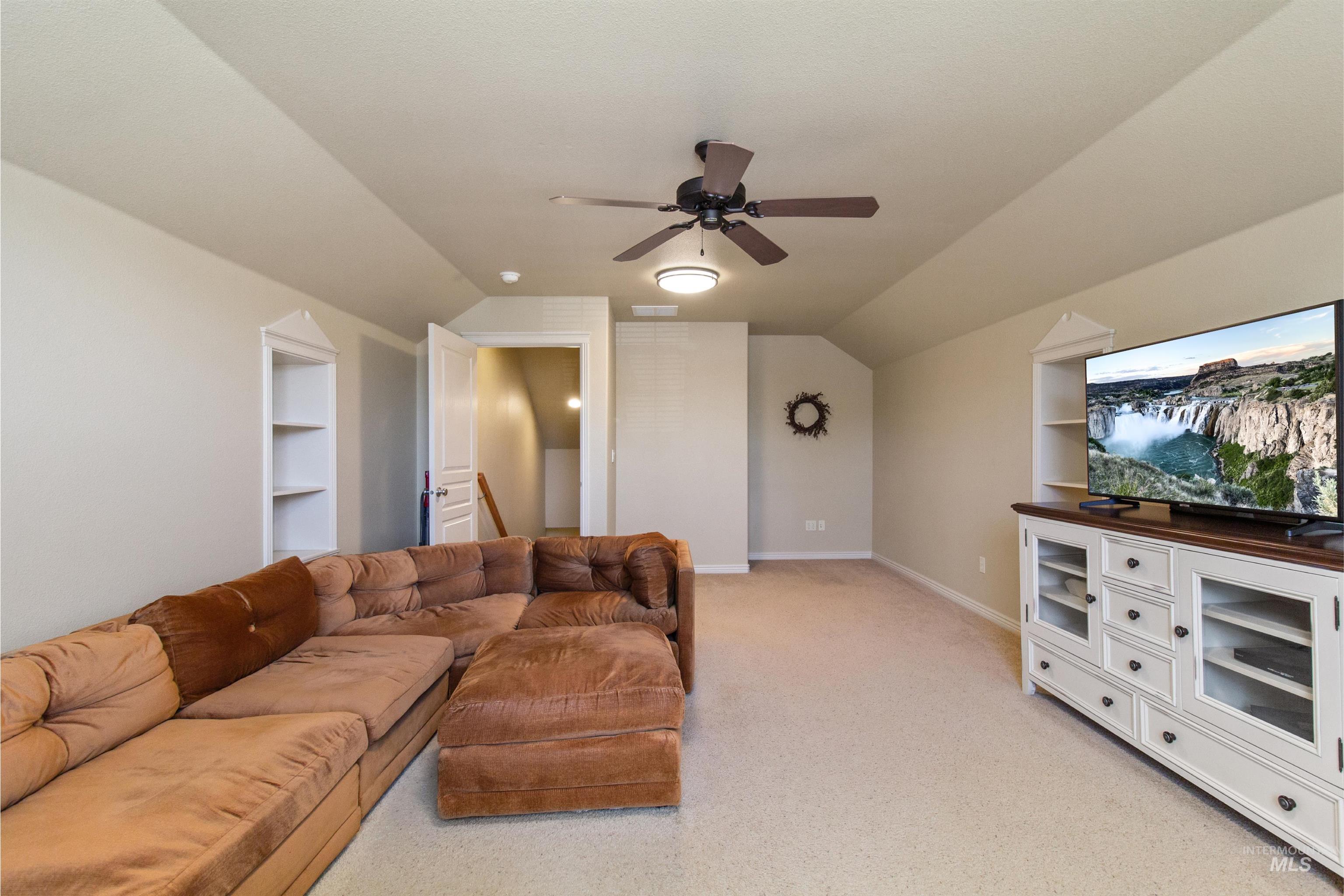 Boise, Idaho 83709, United States, 3 Bedrooms Bedrooms, ,2 BathroomsBathrooms,Residential,Active,165231