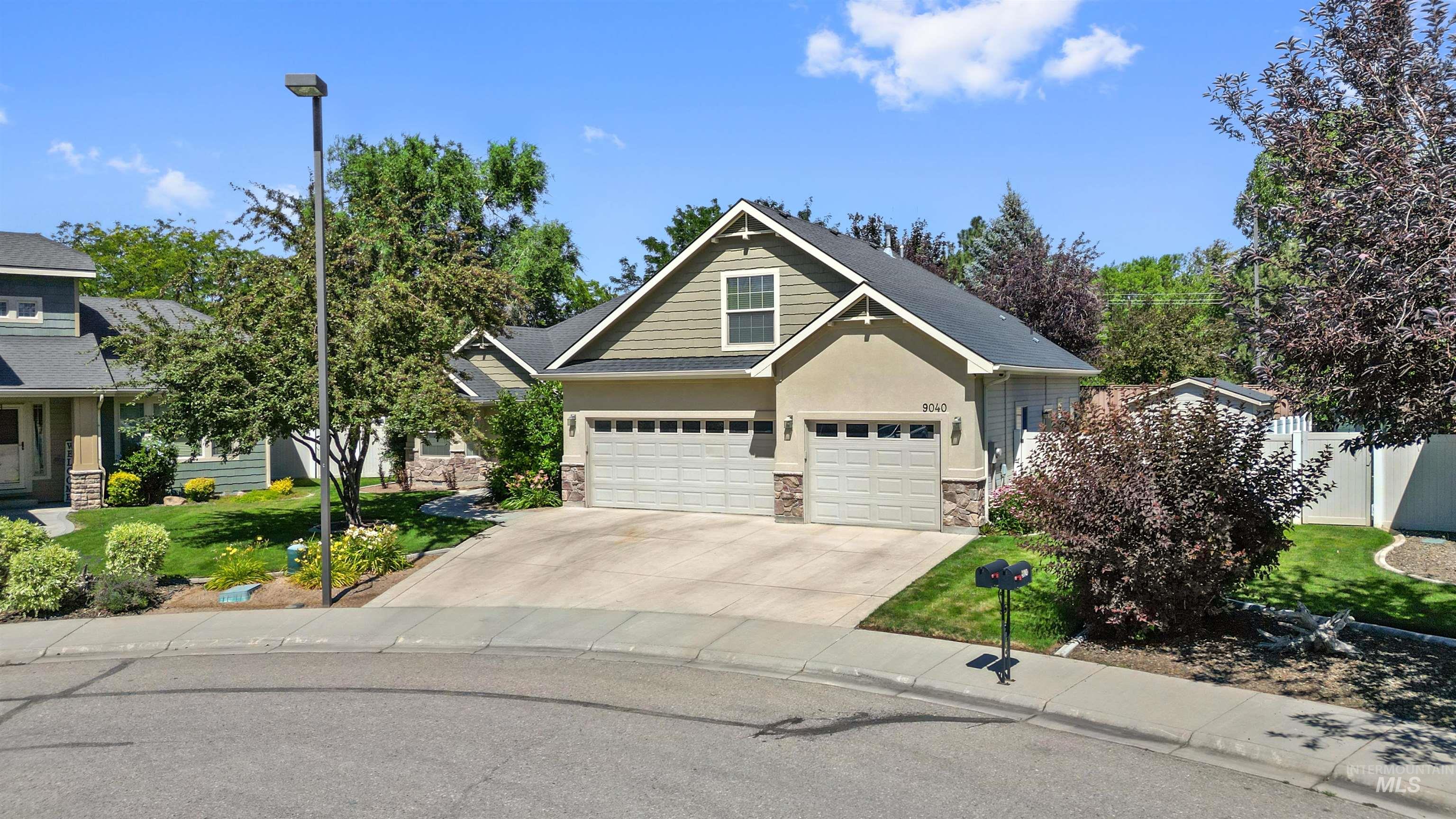 Boise, Idaho 83709, United States, 3 Bedrooms Bedrooms, ,2 BathroomsBathrooms,Residential,Active,165231