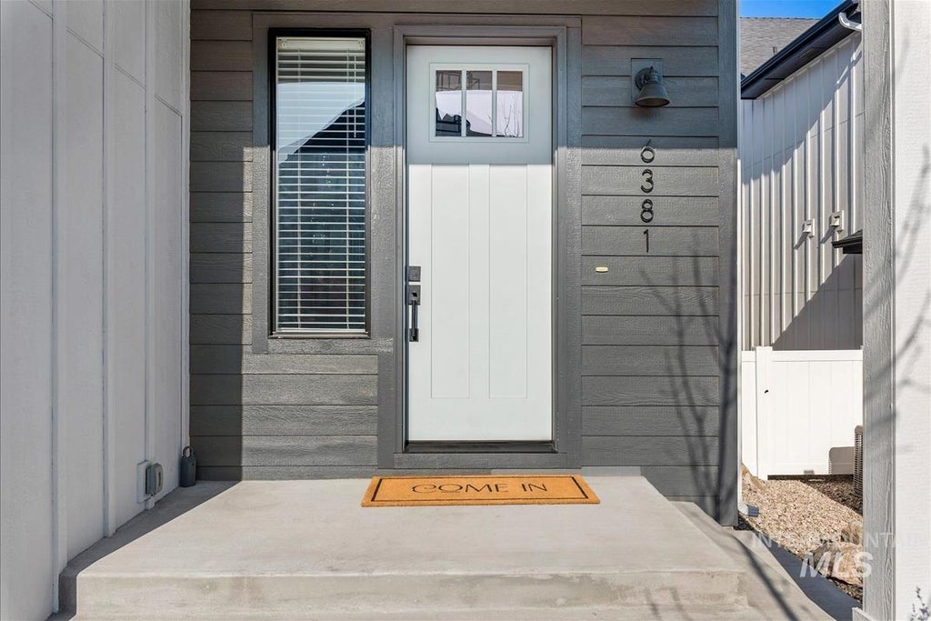 Photo of 6381 W Tobi Ln, Boise, ID 83714 (MLS # 98990315)