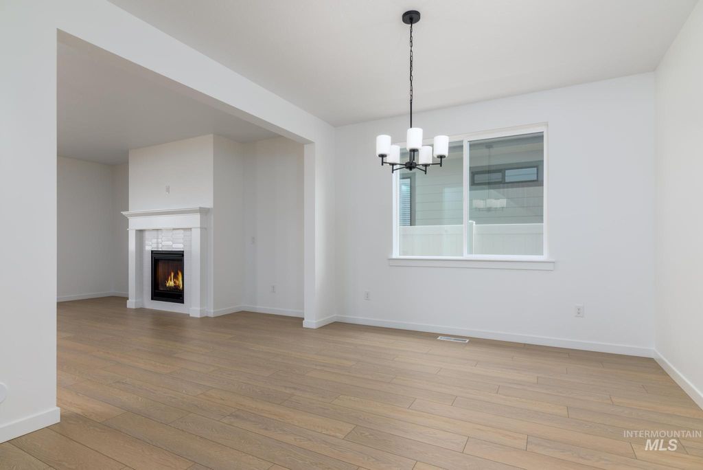Photo of 4710 E Pondera Dr, Nampa, ID 83687 (MLS # 98965178)