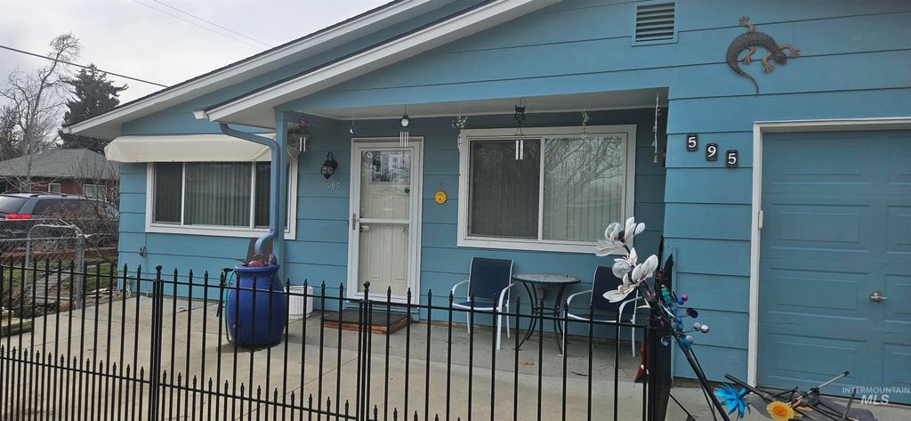 Photo of 595 S Pond St, Boise, ID 83705 (MLS # 98973483)