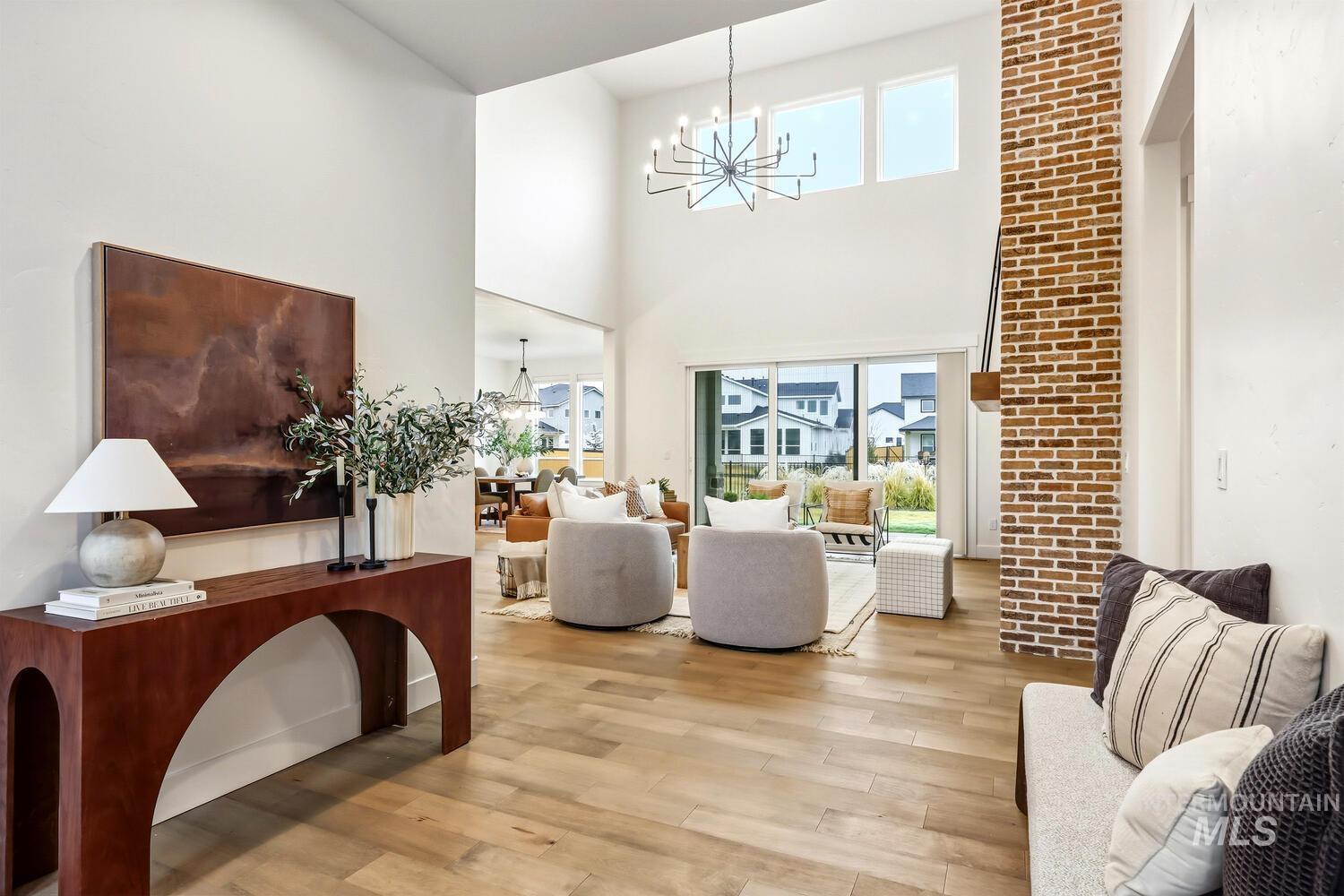 7008 Saddle Bred Way