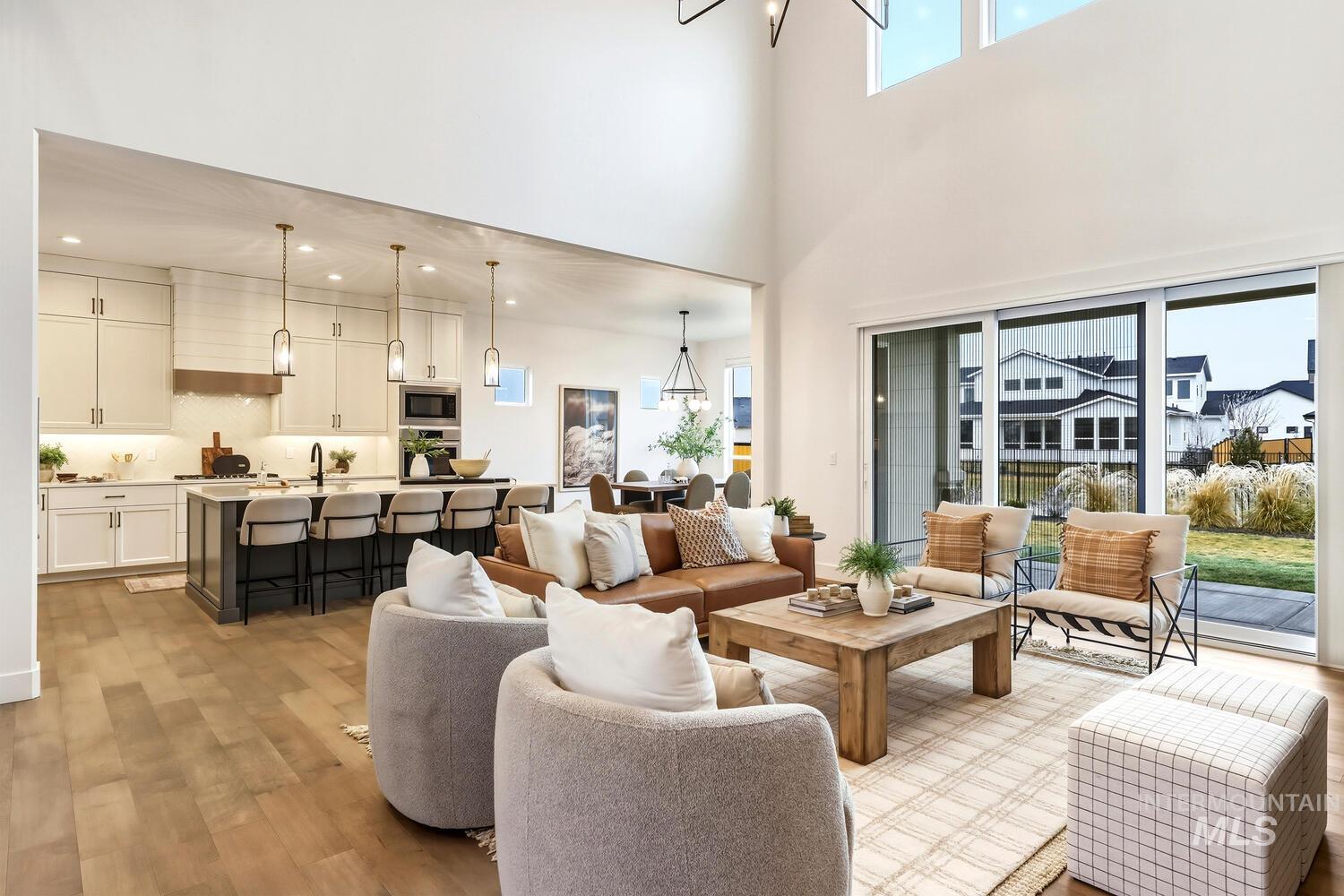 7008 Saddle Bred Way