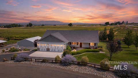Photo of 3820 Dundee Dr, New Plymouth, ID 83655 (MLS # 98998413)