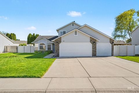 409 S Valley Dr Nampa ID 83686