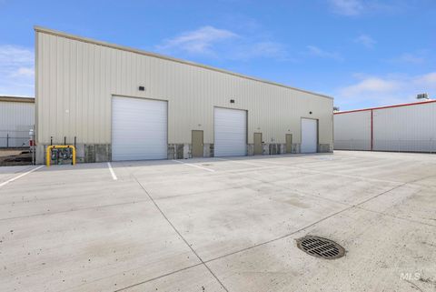 Photo of 365 Valley Street, Twin Falls, ID 83301 (MLS # 98944247)