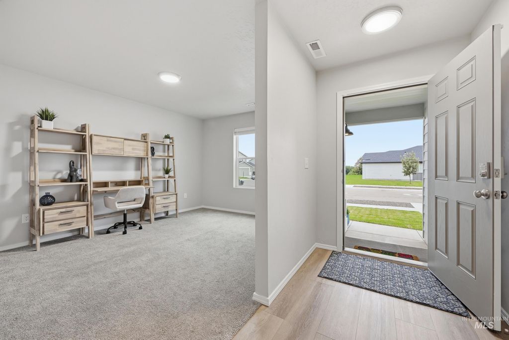 Photo of 13149 S Chawon River Ave, Nampa, ID 83686 (MLS # 98986438)
