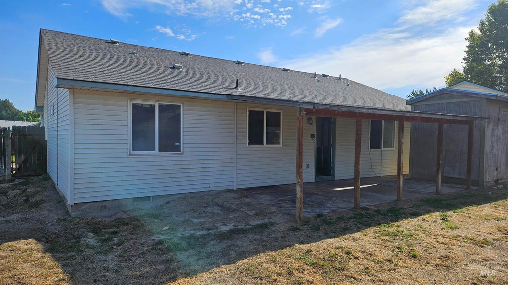 Photo of 2801 Swan Ave, Nampa, ID 83687 (MLS # 99000447)