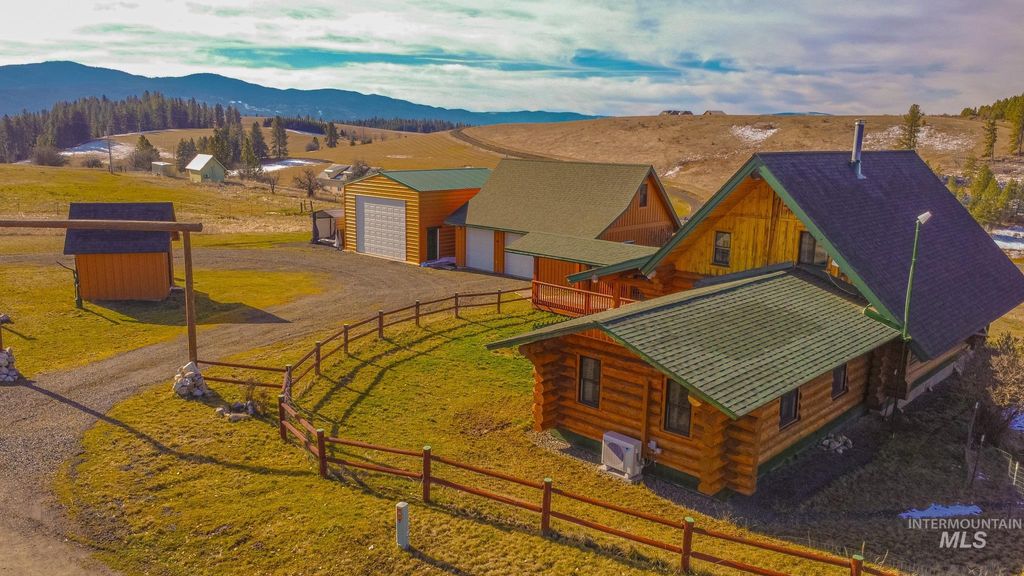 Photo of 132 Tweedy Lane, Kooskia, ID 83539 (MLS # 98976671)