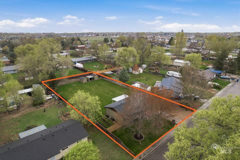 Photo of 6677 S S Ironwood Ave, Boise, ID 83709 (MLS # 98980461)