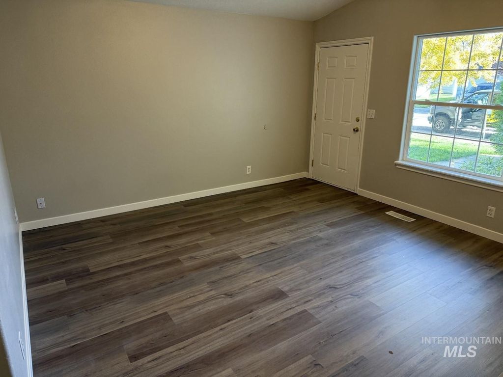 Photo of 2345 S Garland St, Nampa, ID 83651 (MLS # 98967220)