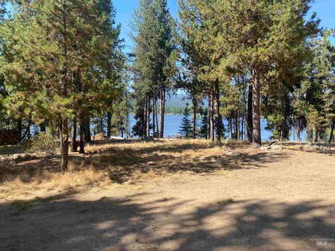 Photo of 175 Pointes Rd, Cascade, ID 83611 (MLS # 99000814)