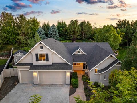 Photo of 5139 W Lockner St, Eagle, ID 83616 (MLS # 98962219)