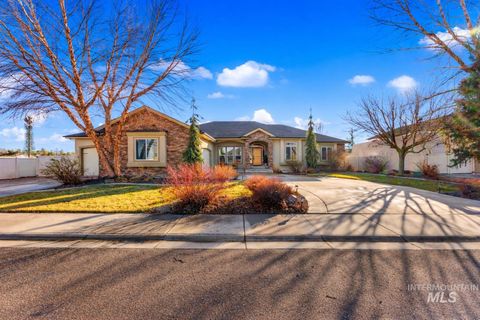 Photo of 2021 W Sagwon Dr, Kuna, ID 83634 (MLS # 98973180)