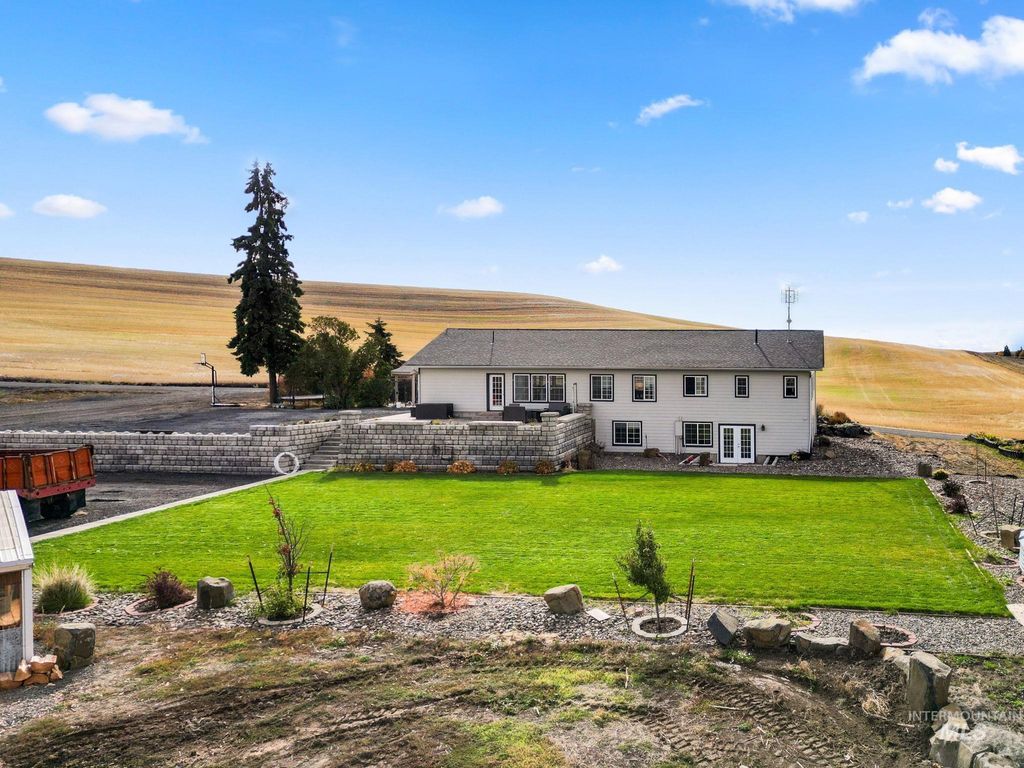 Photo of 1390 Sather Road, Genesee, ID 83832 (MLS # 98965627)