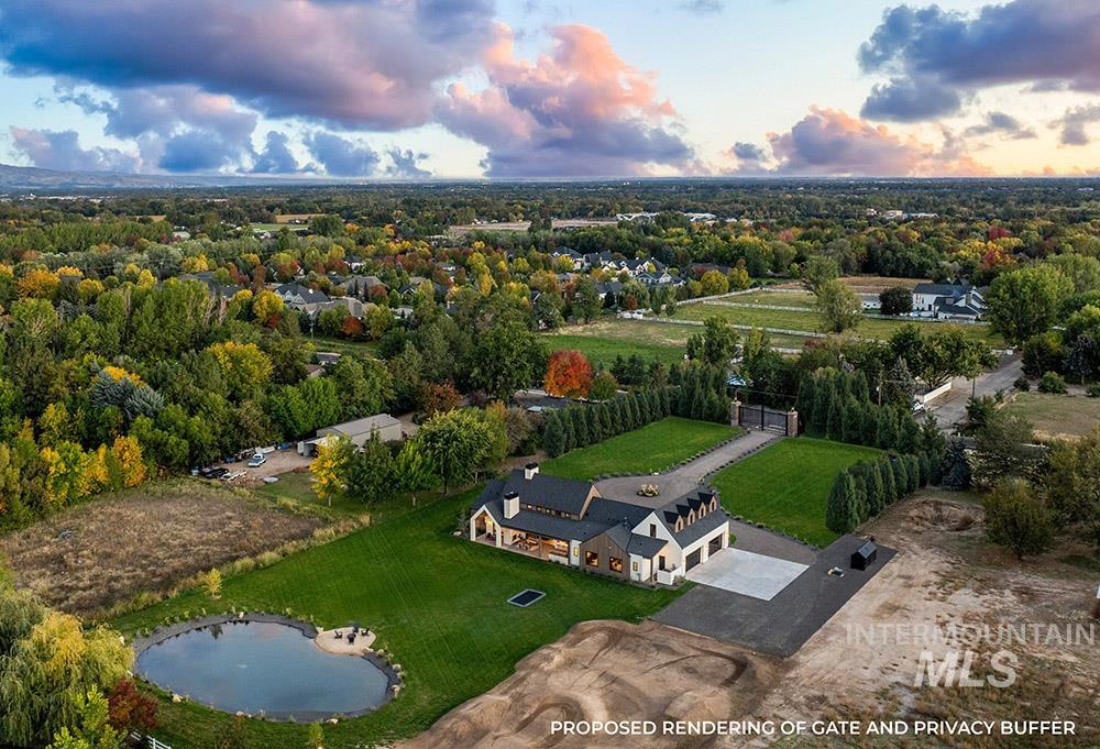 2444 W Floating Feather Rd