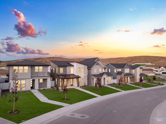 13320-13366 N SPRING CREEK WAY, BOISE, ID 83714 - Image b3b2ca6043d70aafffab7ffb5a815e1d/1318583919