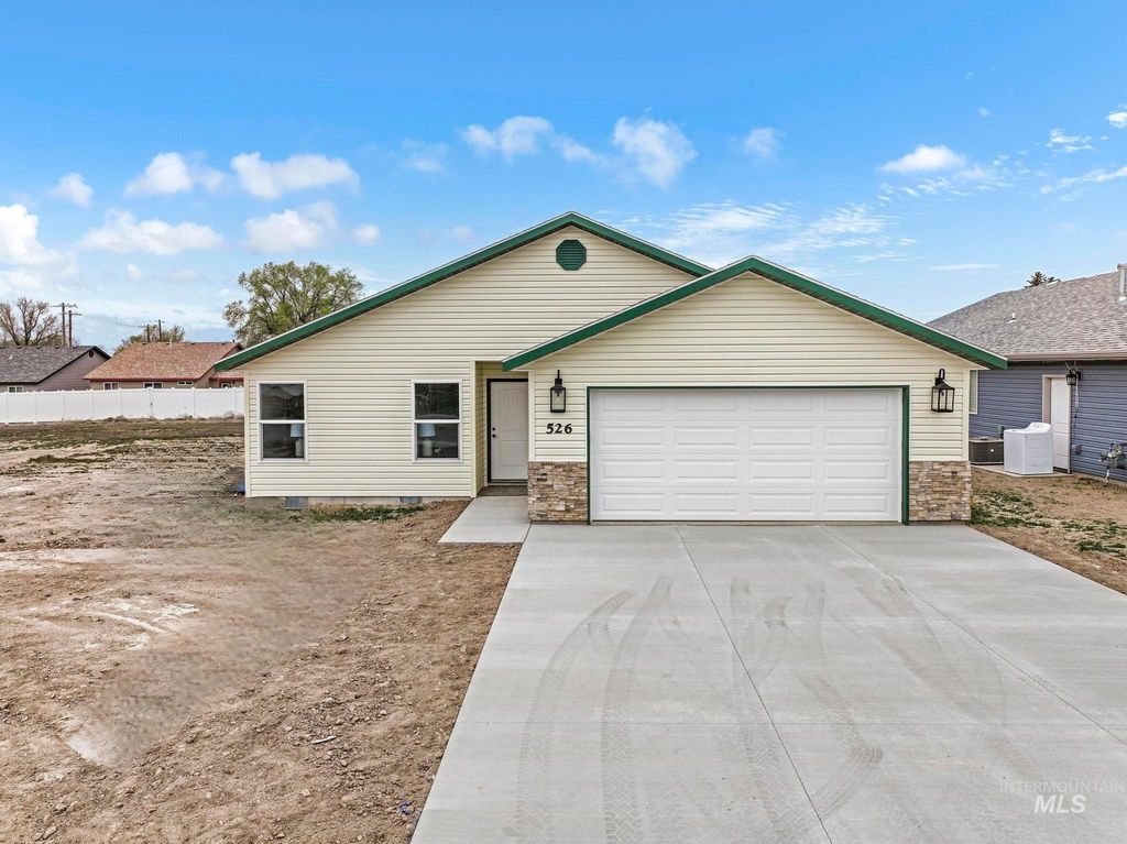 Photo of 526 Thompson Ct, Jerome, ID 83338 (MLS # 98980060)
