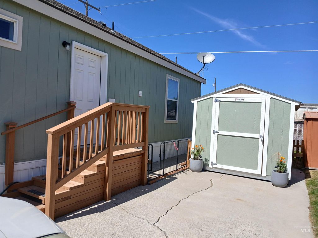 Photo of 419 Fruitland #46, Buhl, ID 83316 (MLS # 98979583)
